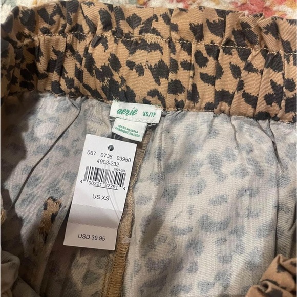 Aerie cheetah leopard print shorts - Picture 3 of 4